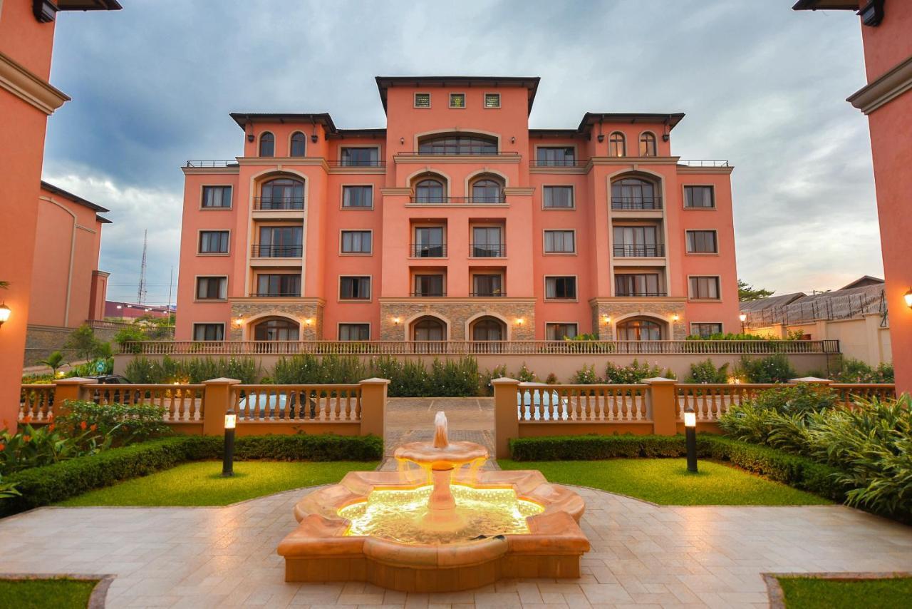 Mestil Hotel & Residences Kampala Extérieur photo
